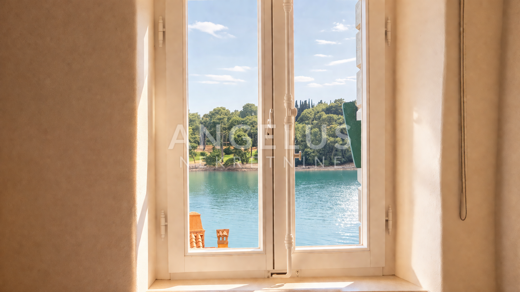 Mieszkanie Na sprzedaż -  Rovinj