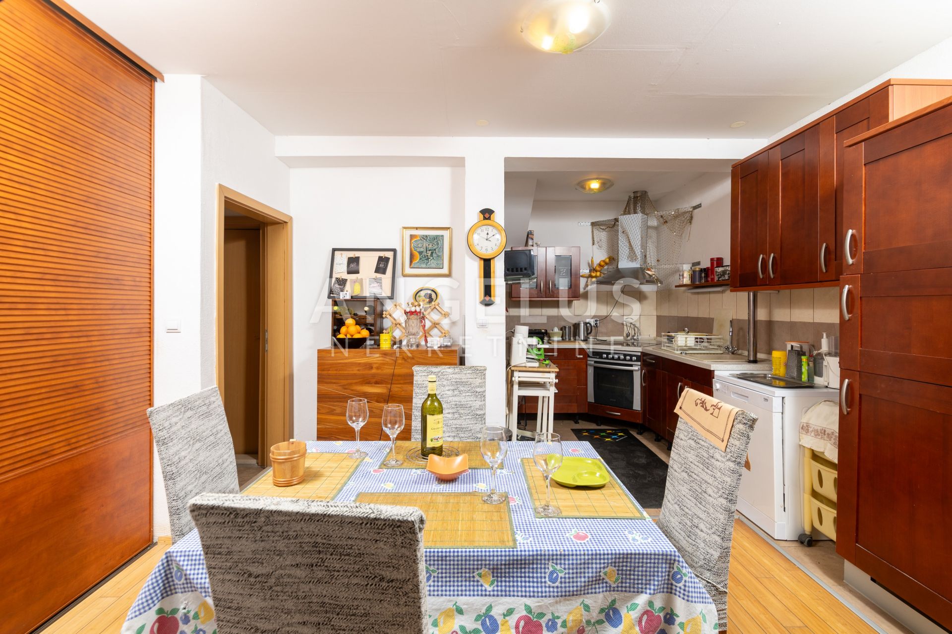 Appartement À vendre - Splitsko-dalmatinska Jesenice