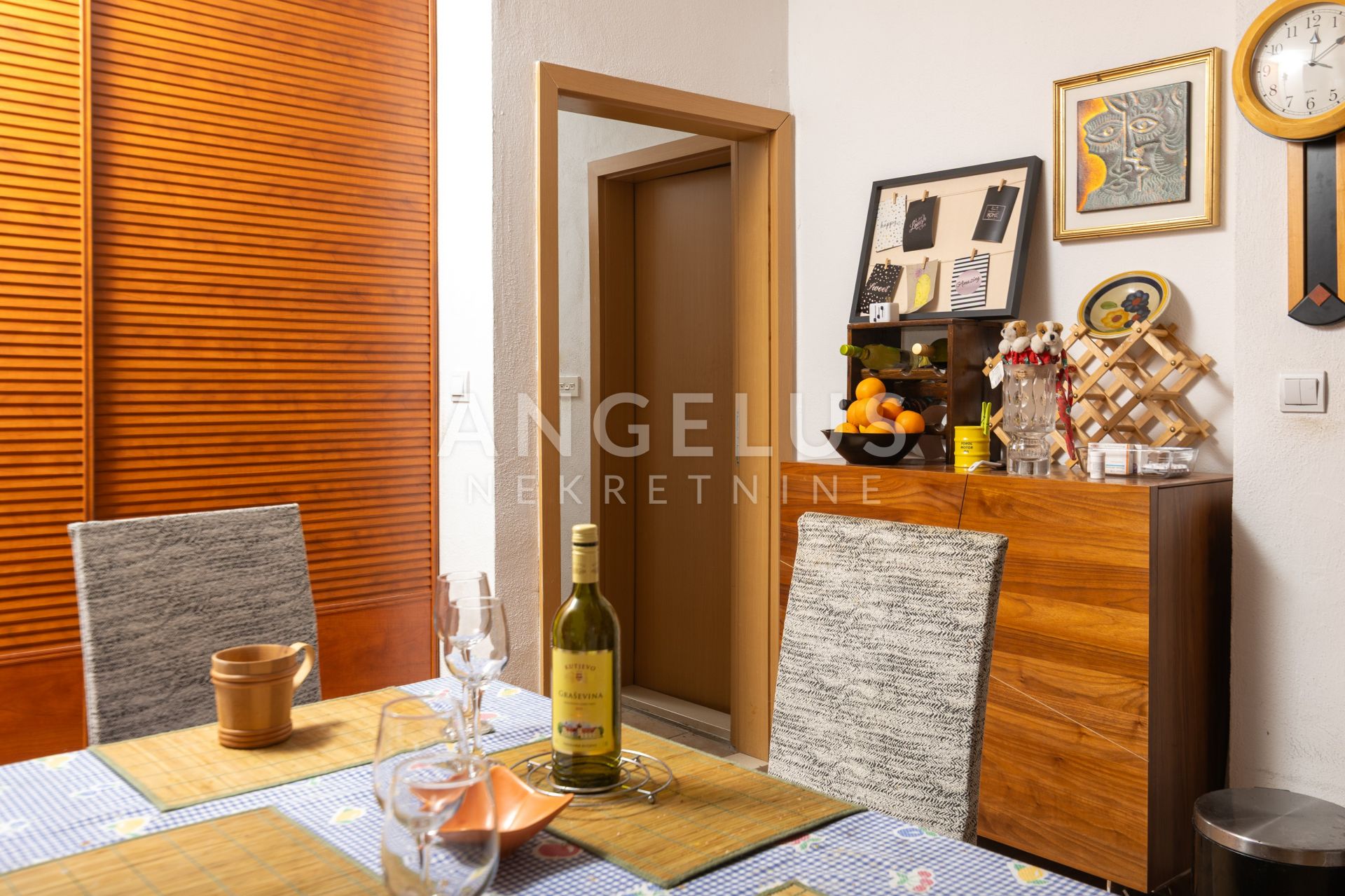 Appartement À vendre - Splitsko-dalmatinska Jesenice