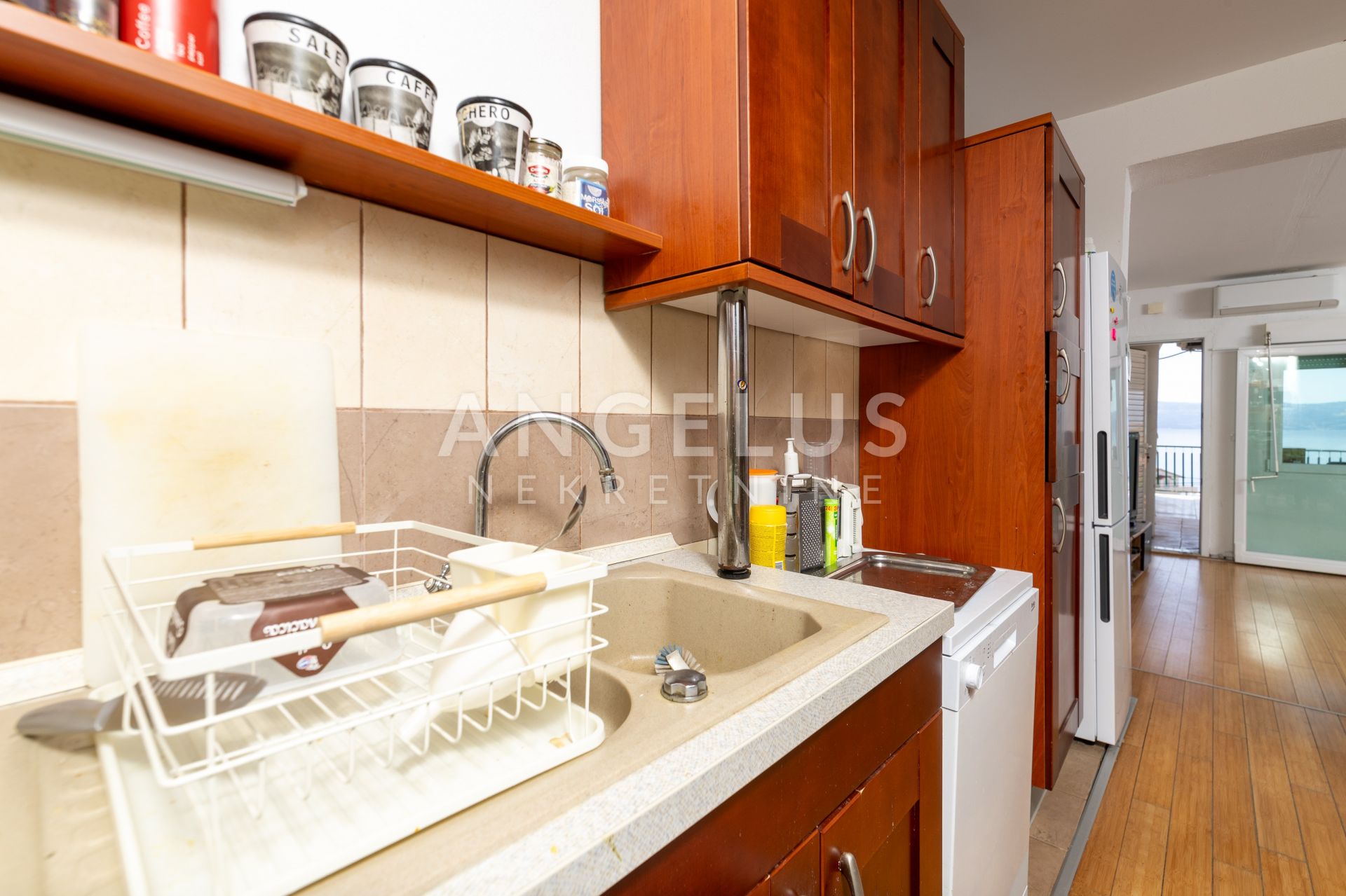 Appartement À vendre - Splitsko-dalmatinska Jesenice