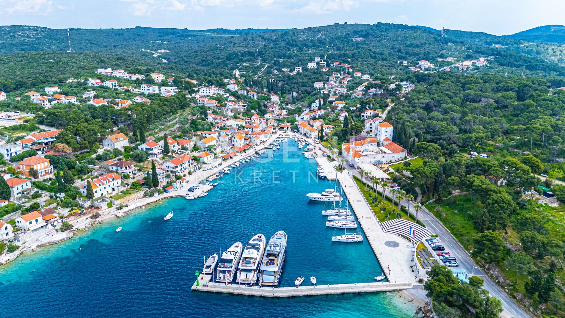 Grundstück Zu verkaufen - Splitsko-dalmatinska Maslinica