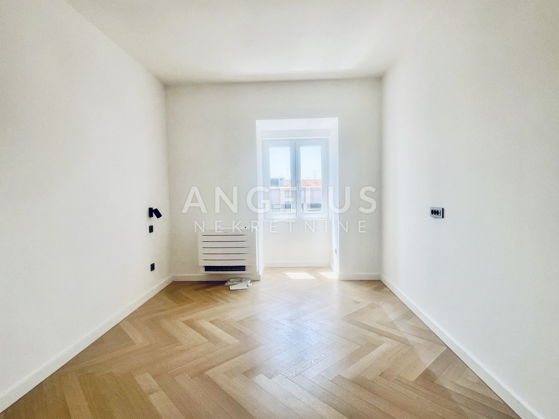 Flat For sale - Donji Grad - foto 2/12