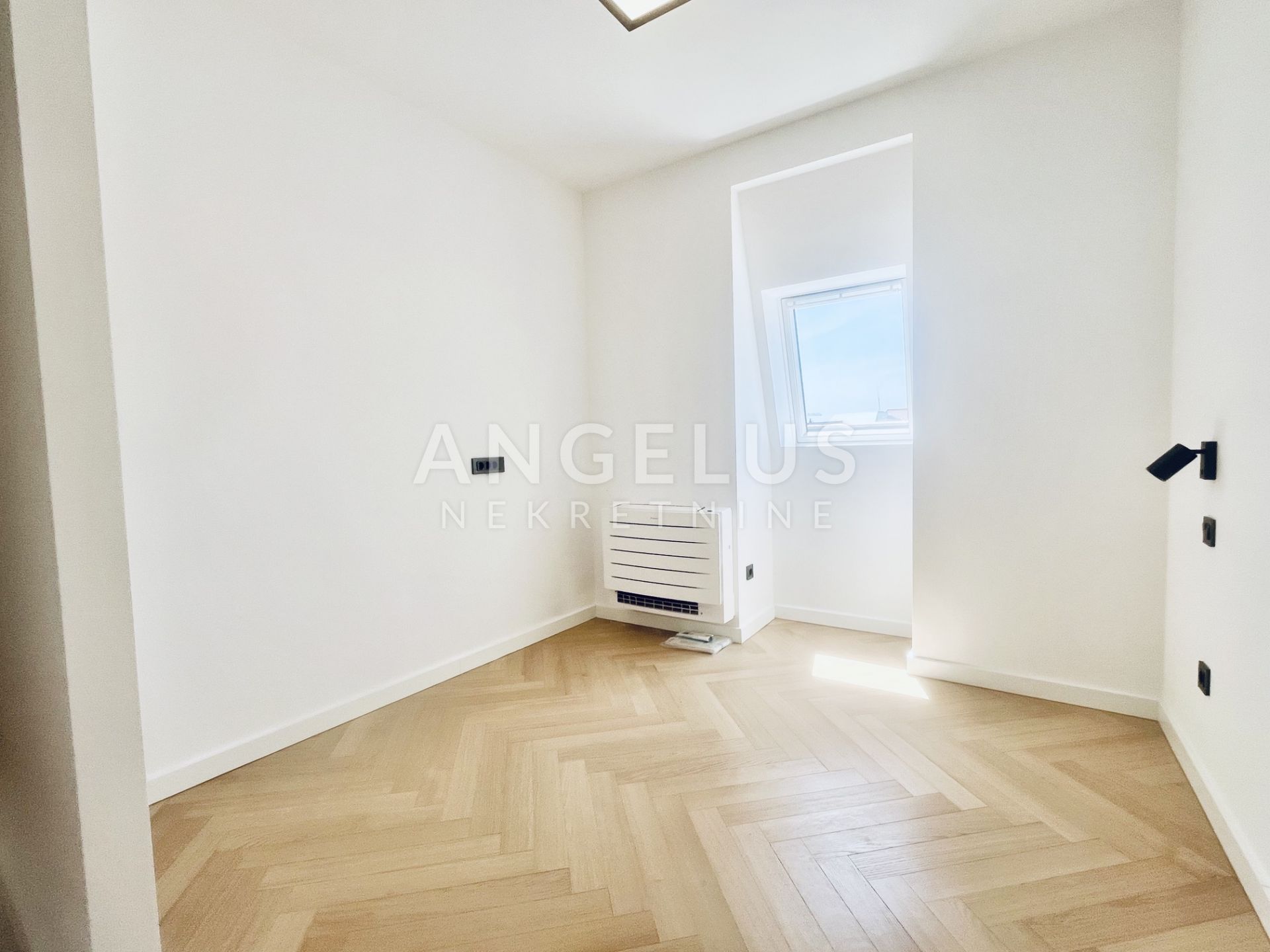 Flat For sale - Donji Grad - foto 5/12