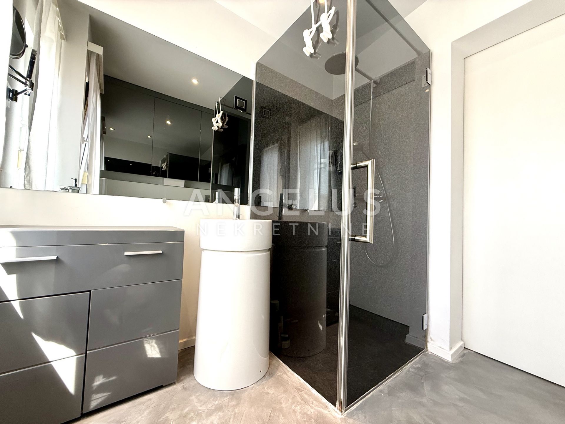 Appartement À vendre -  Šestine