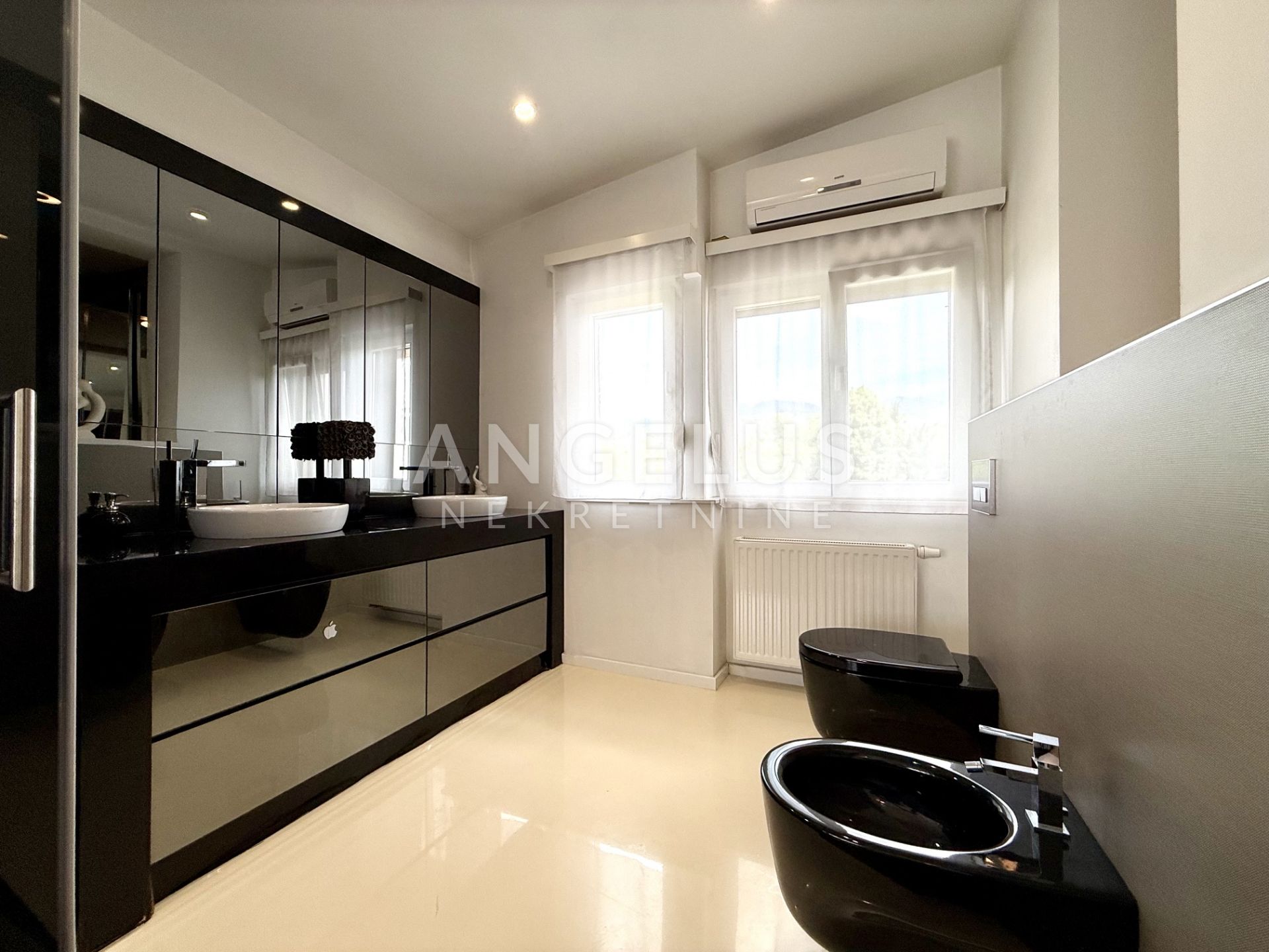 Appartement À vendre -  Šestine