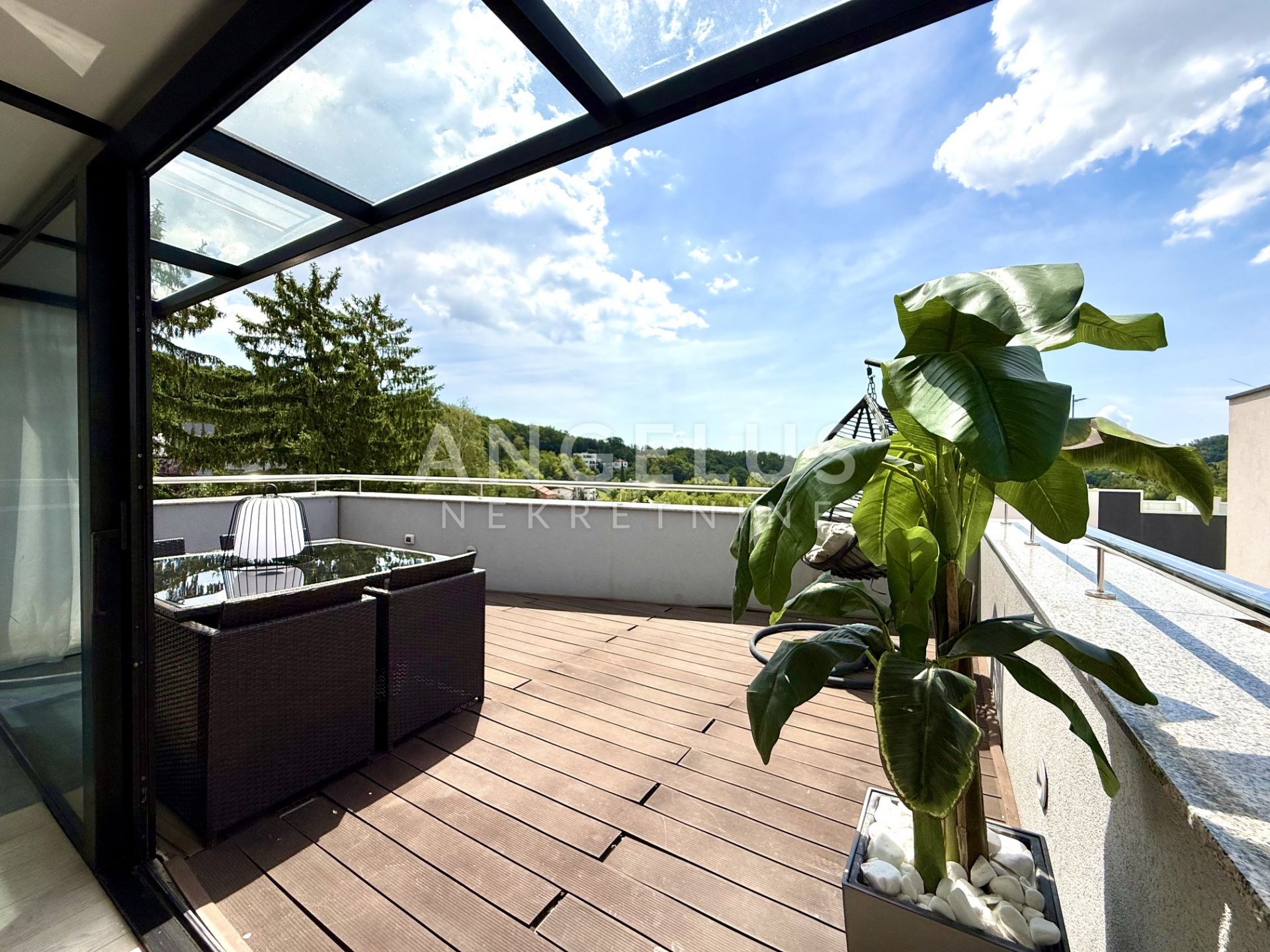 Appartement À vendre -  Šestine