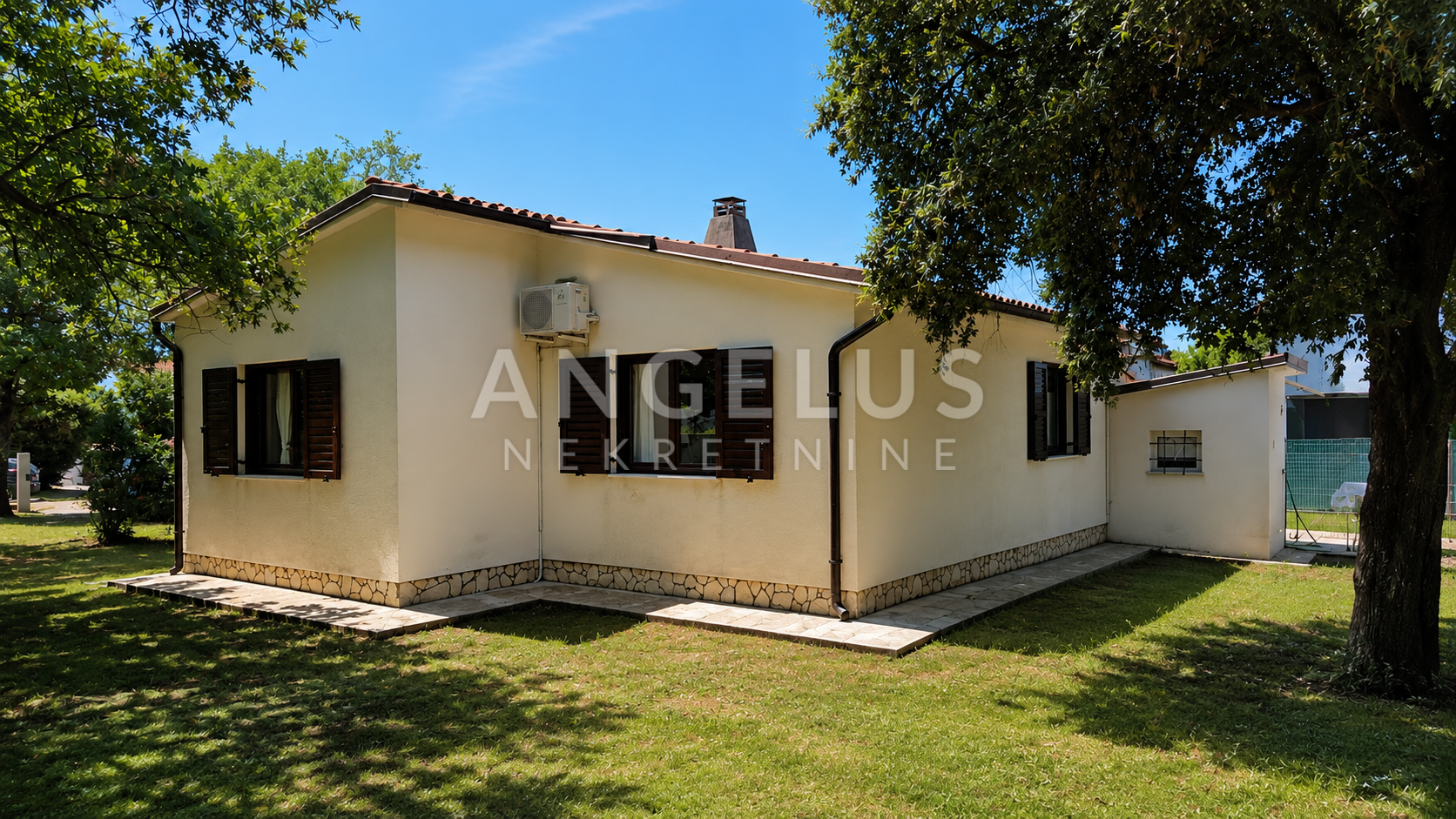 Casa In vendita -  Valbandon
