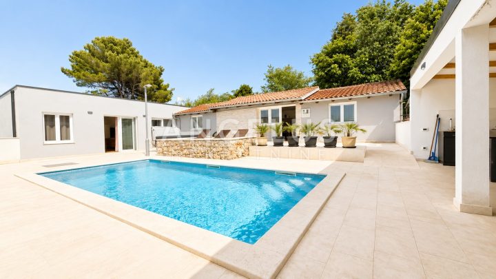 House for sale 135 m² – Pula