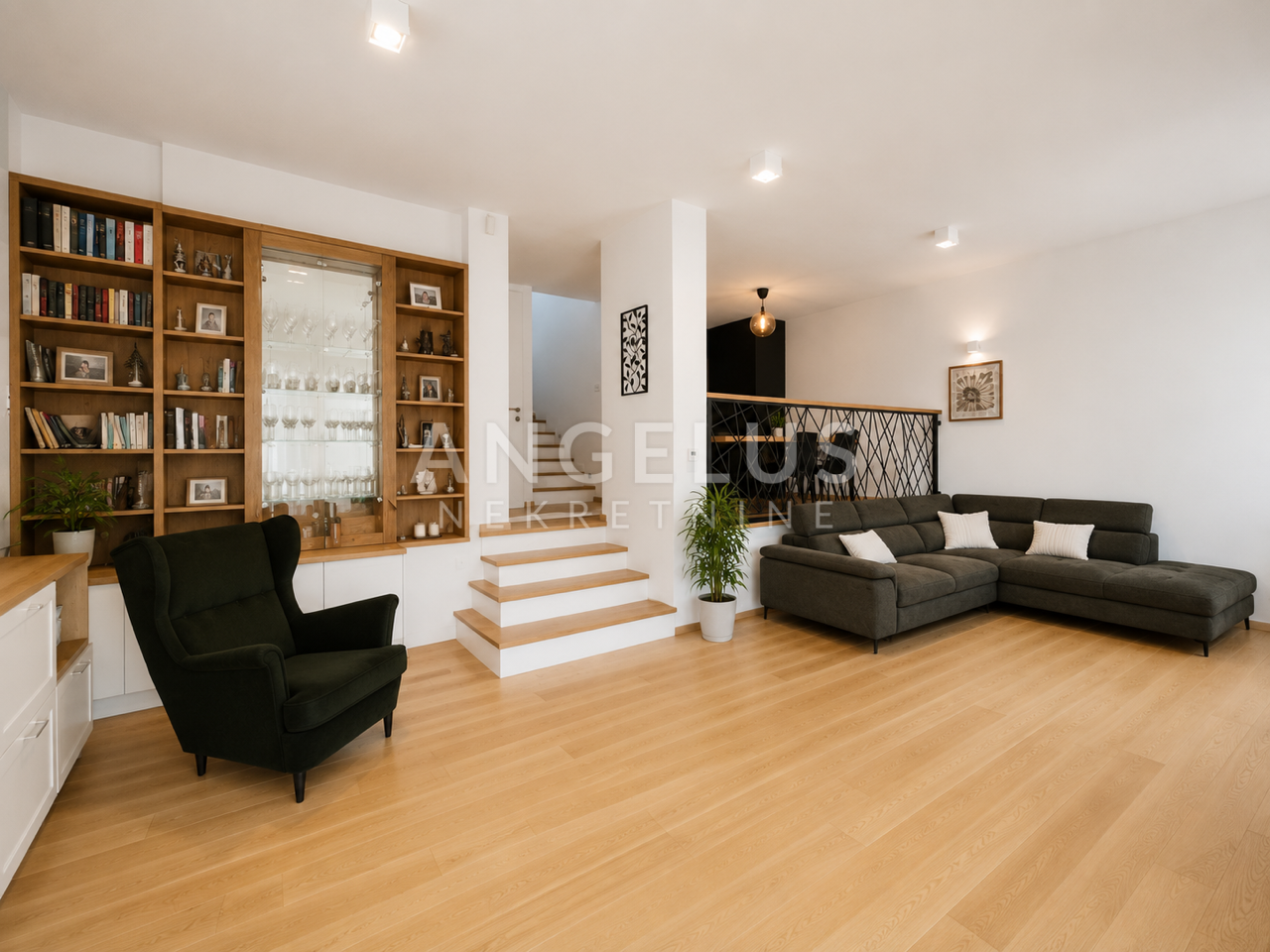 House For sale - Grad Zagreb šestine - foto 1/10