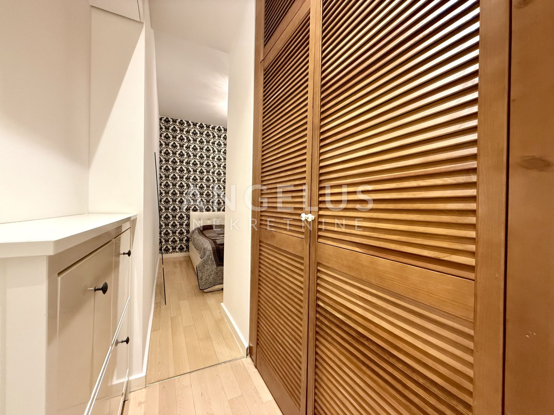 Flat For sale -  Donji grad