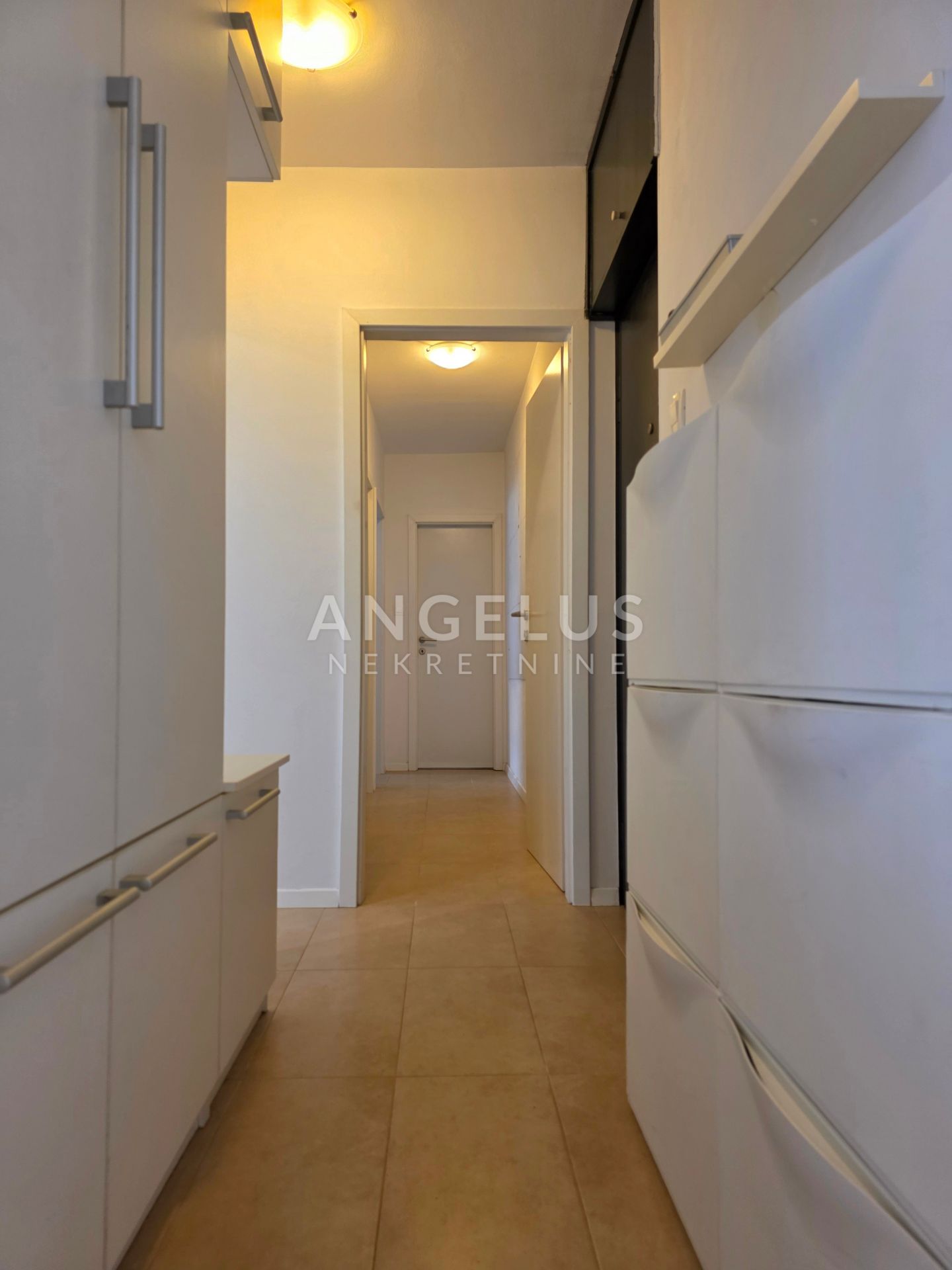 Flat For sale - Splitsko-dalmatinska Split 3