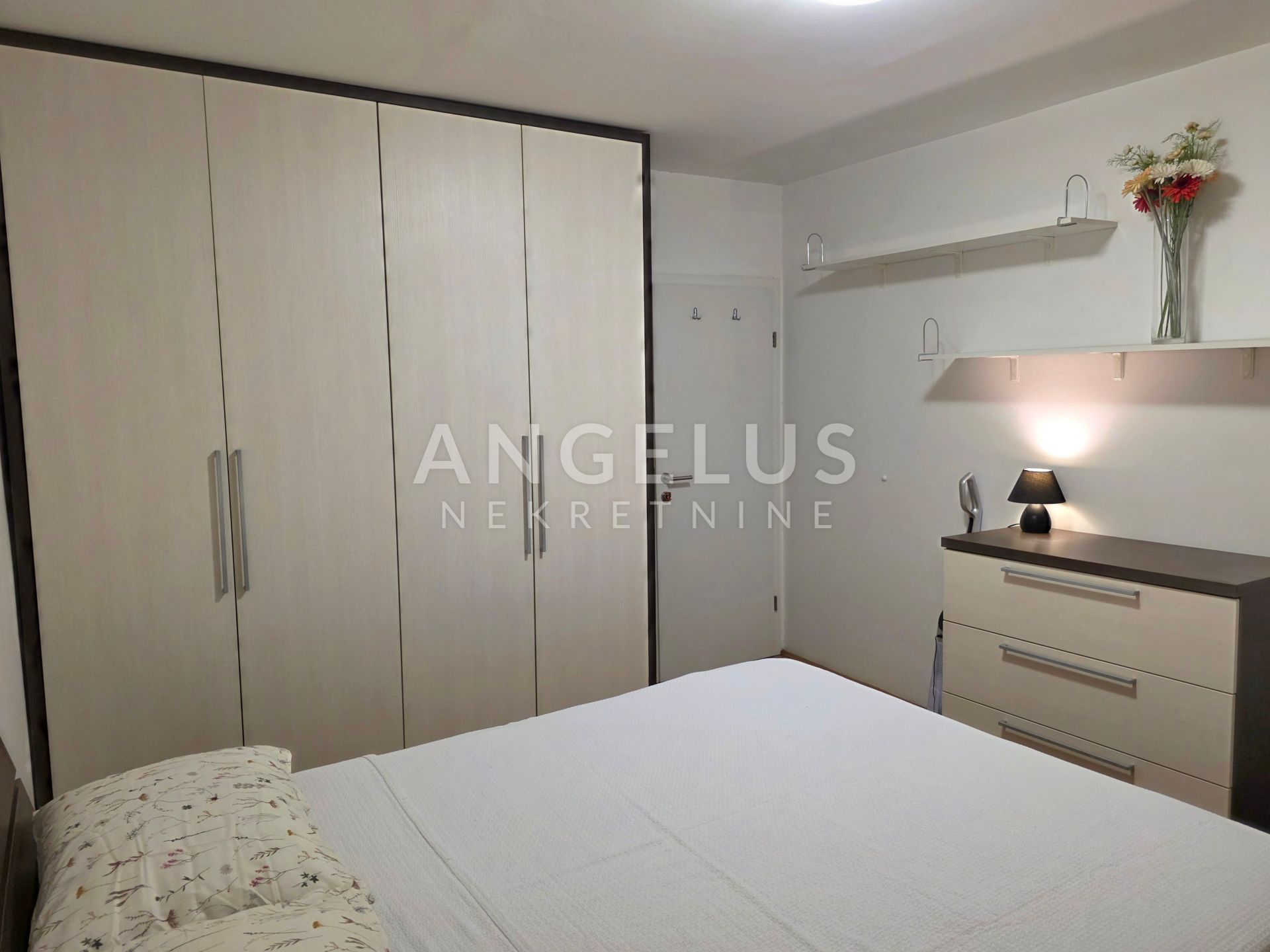 Flat For sale - Splitsko-dalmatinska Split 3