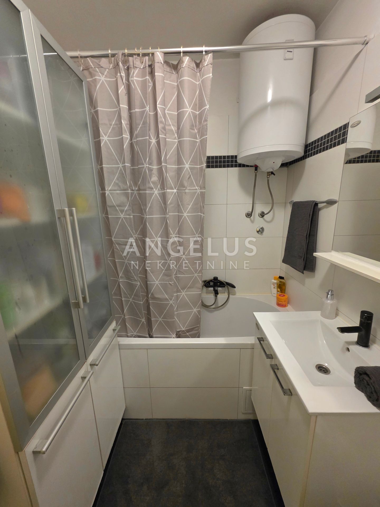 Flat For sale - Splitsko-dalmatinska Split 3