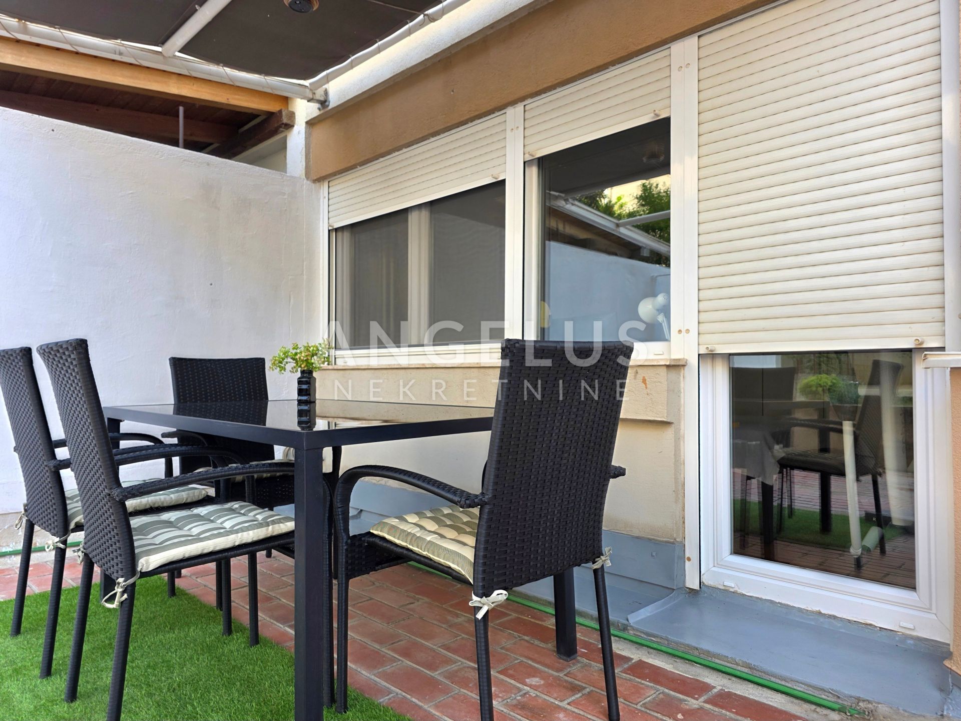 Flat For sale - Splitsko-dalmatinska Split 3