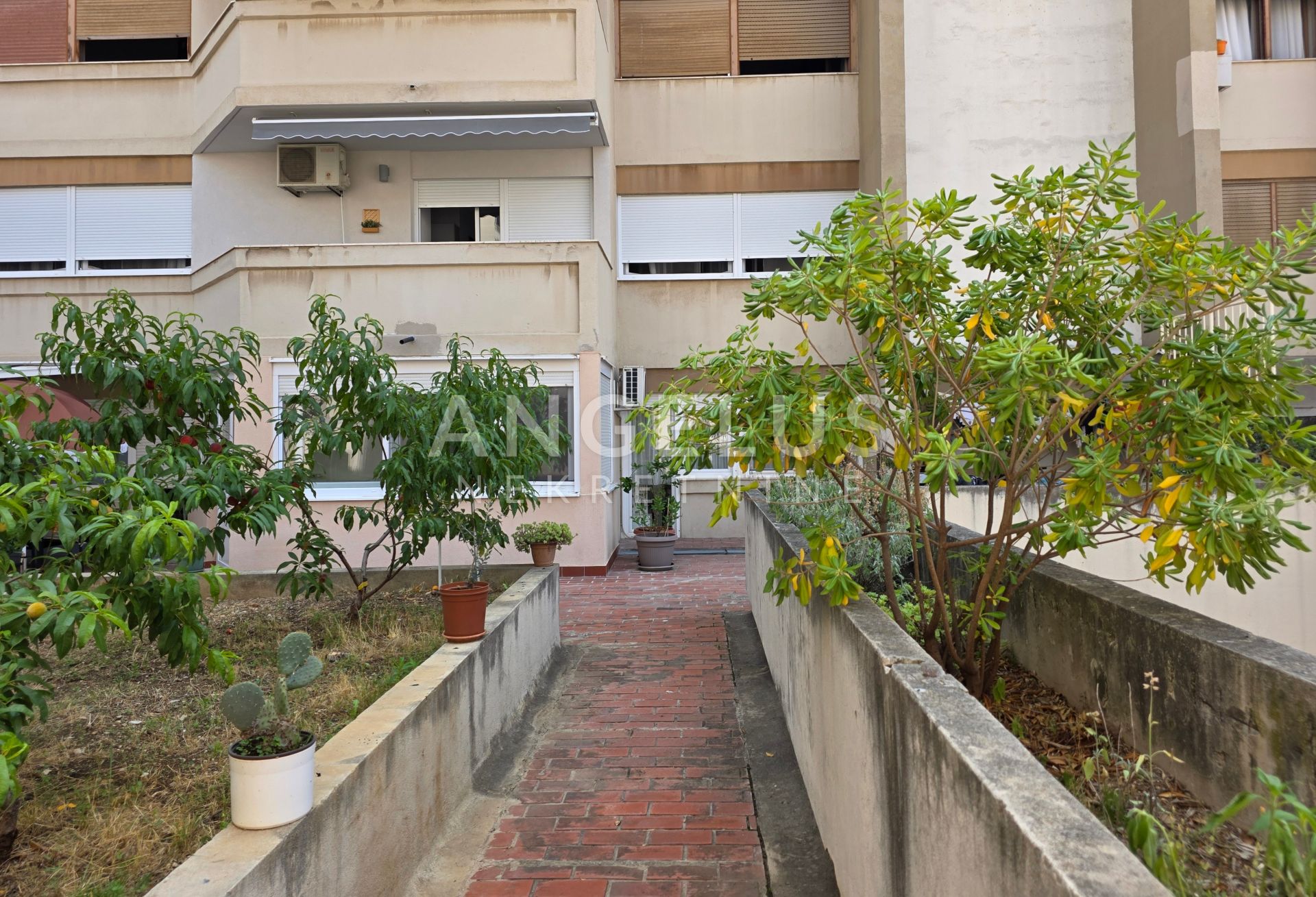 Flat For sale - Splitsko-dalmatinska Split 3