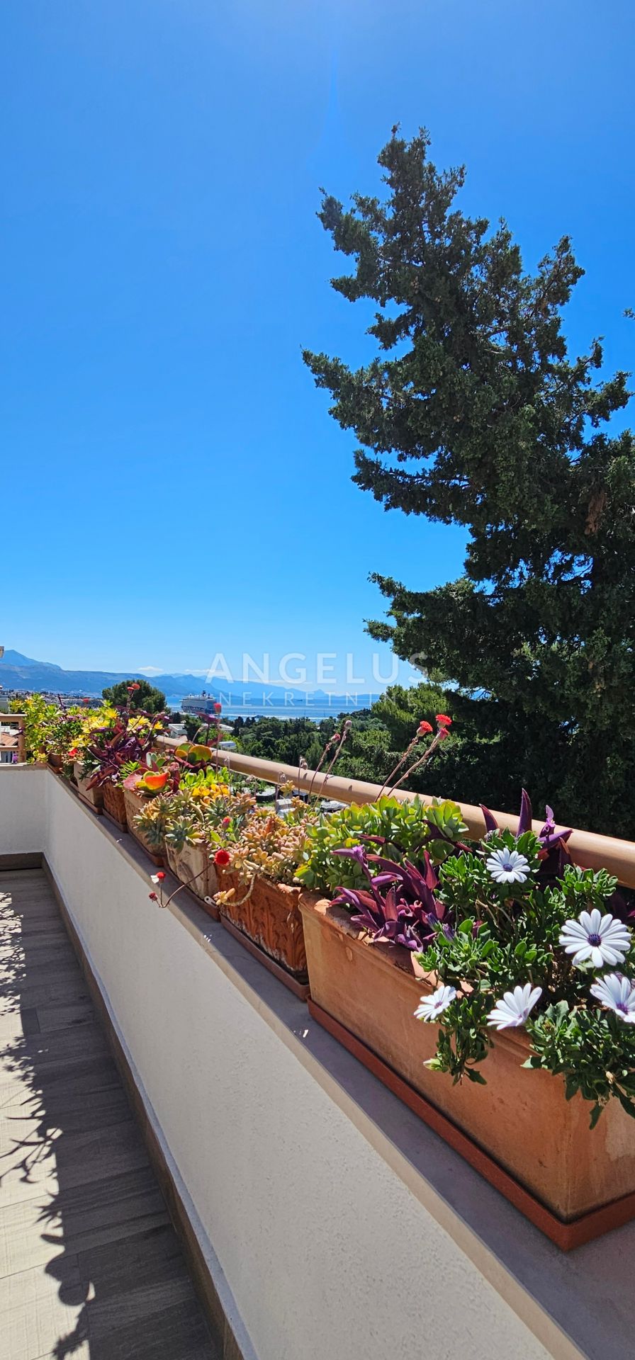 Flat For sale -  Meje