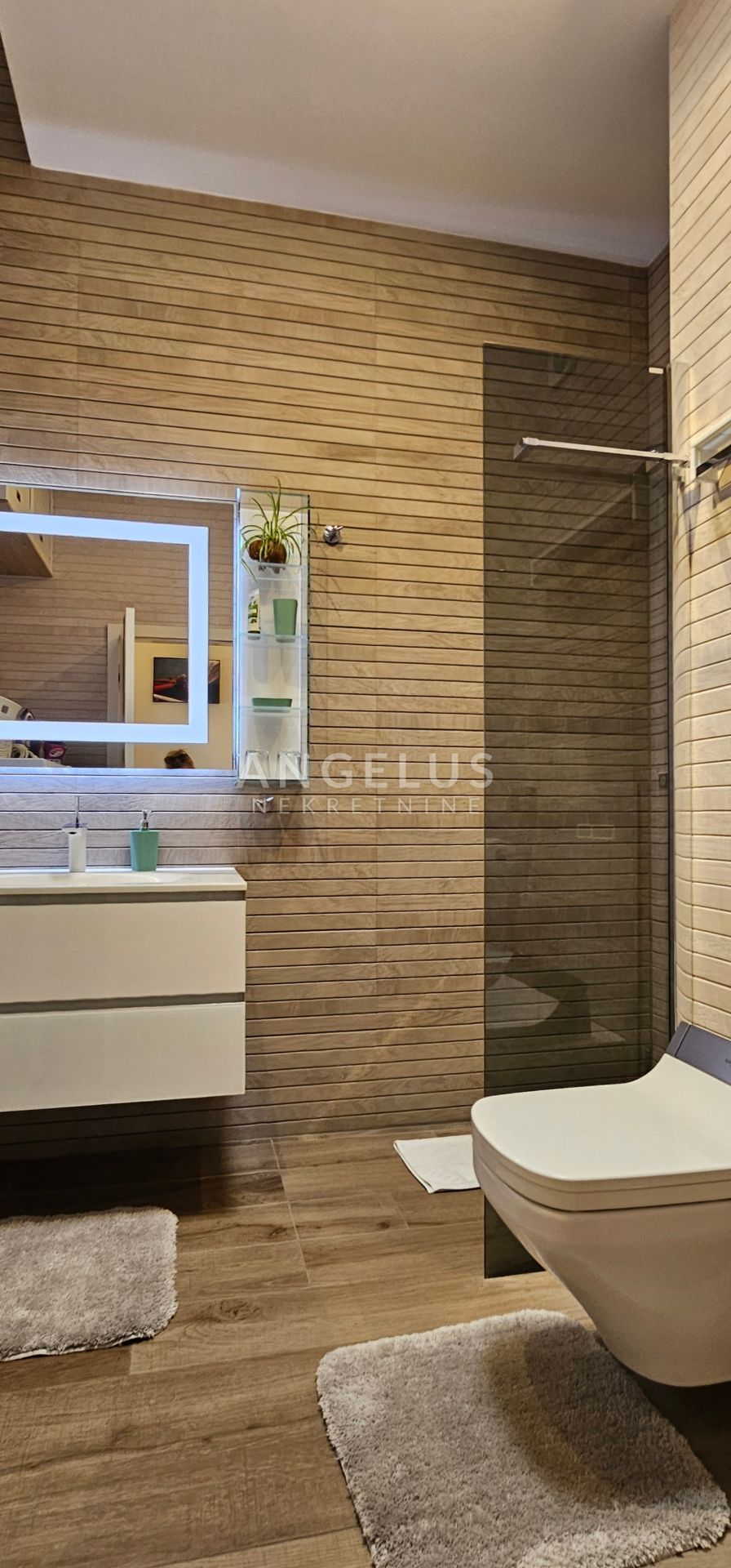 Flat For sale -  Meje