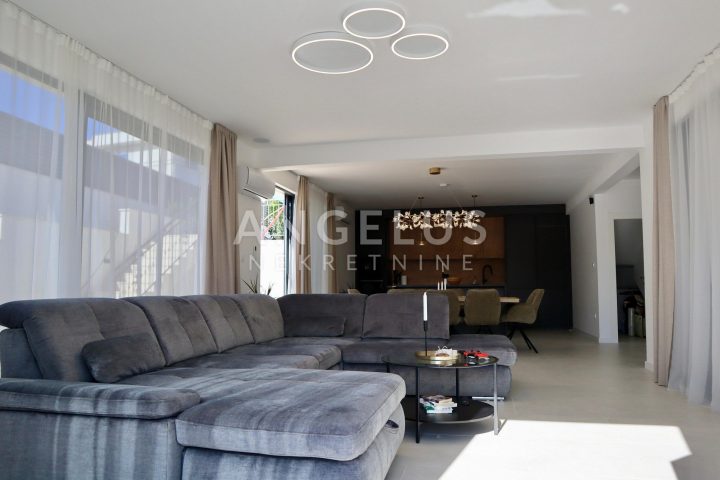 Casa In vendita - Splitsko-dalmatinska Rogač - foto 2/27