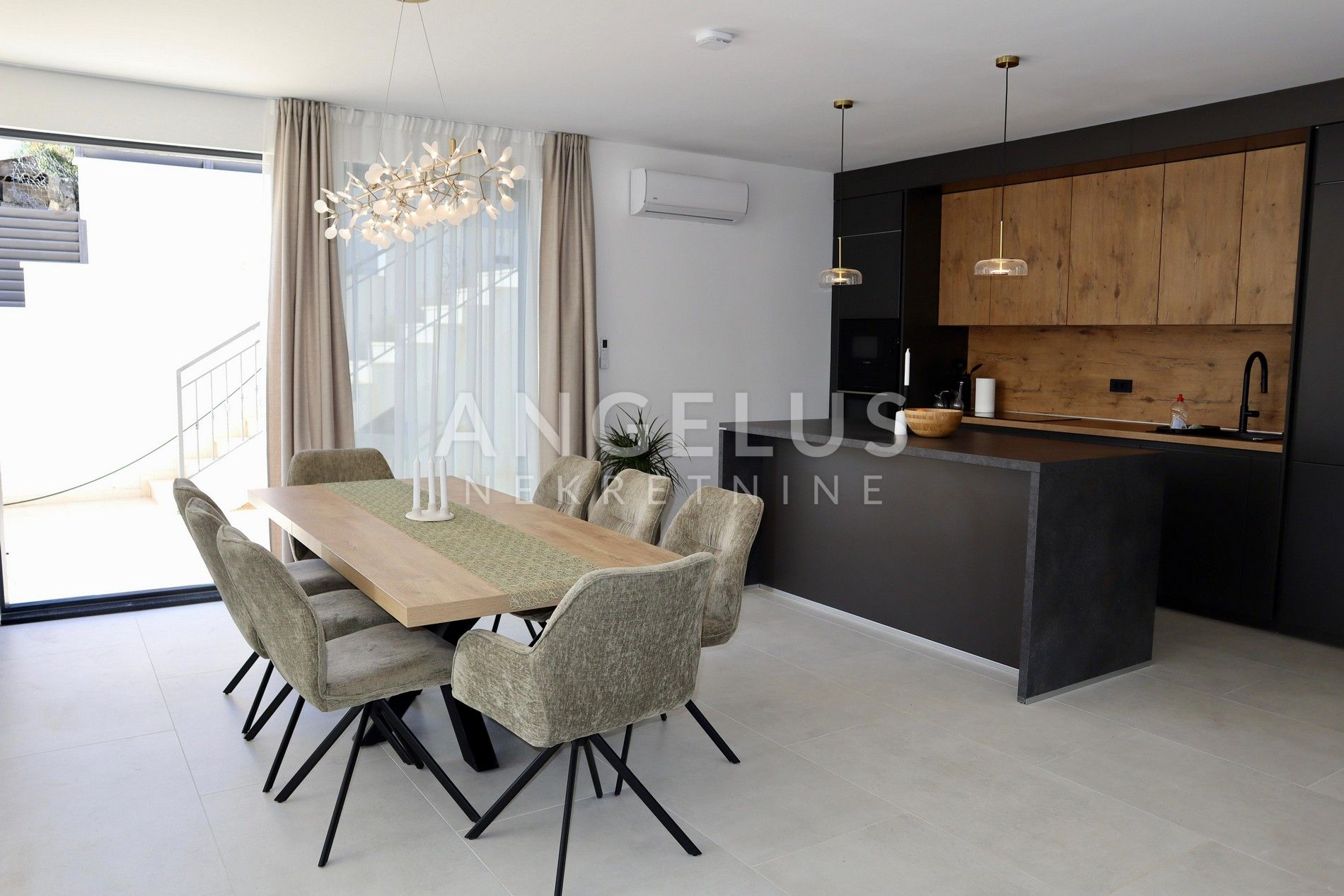 Casa In vendita - Splitsko-dalmatinska Rogač - foto 4/27