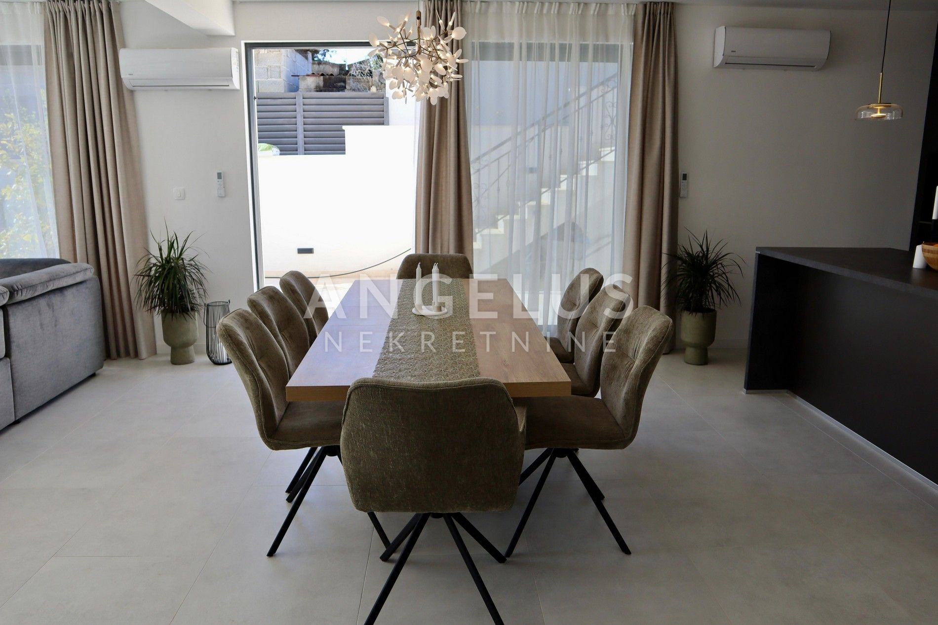 Casa In vendita - Splitsko-dalmatinska Rogač - foto 5/27