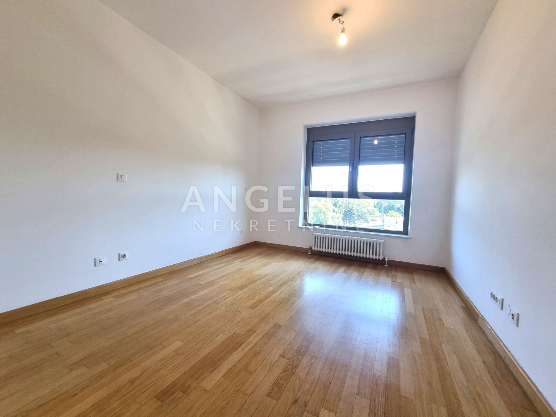 Commerciale In vendita - Grad Zagreb Središće
