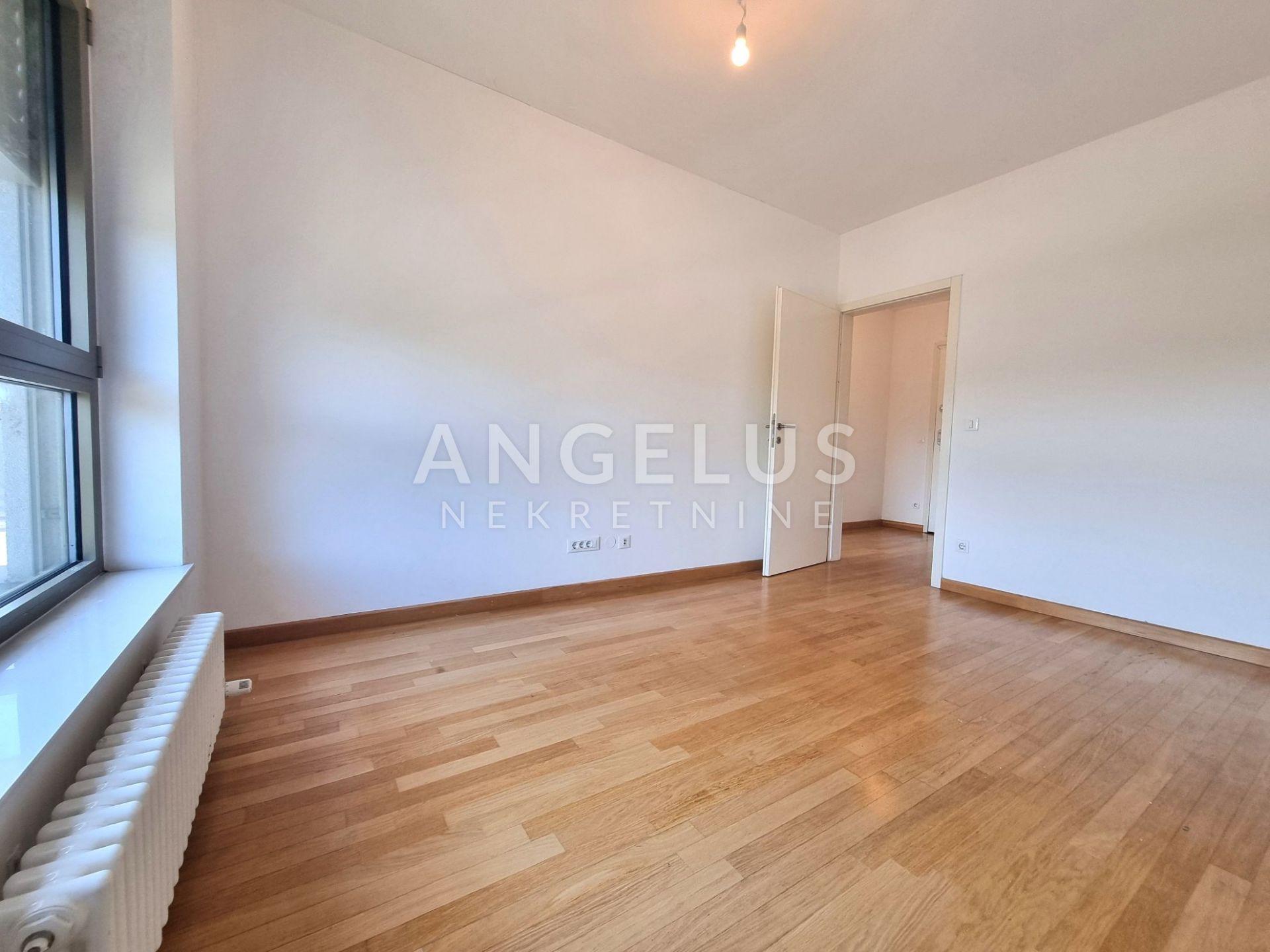 Commerciale In vendita - Grad Zagreb Središće