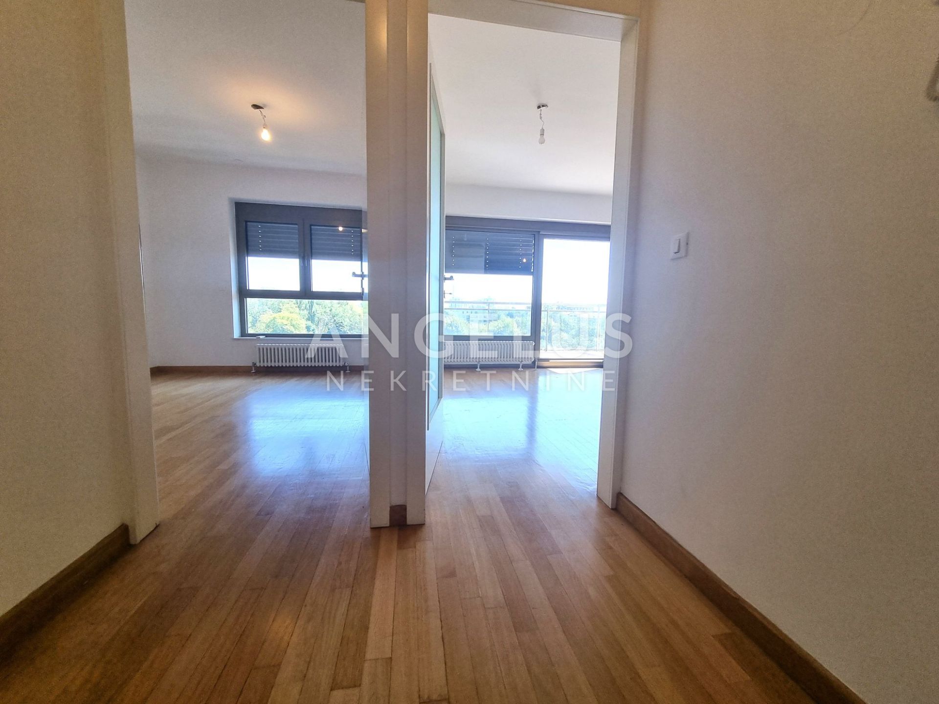 Commerciale In vendita - Grad Zagreb Središće