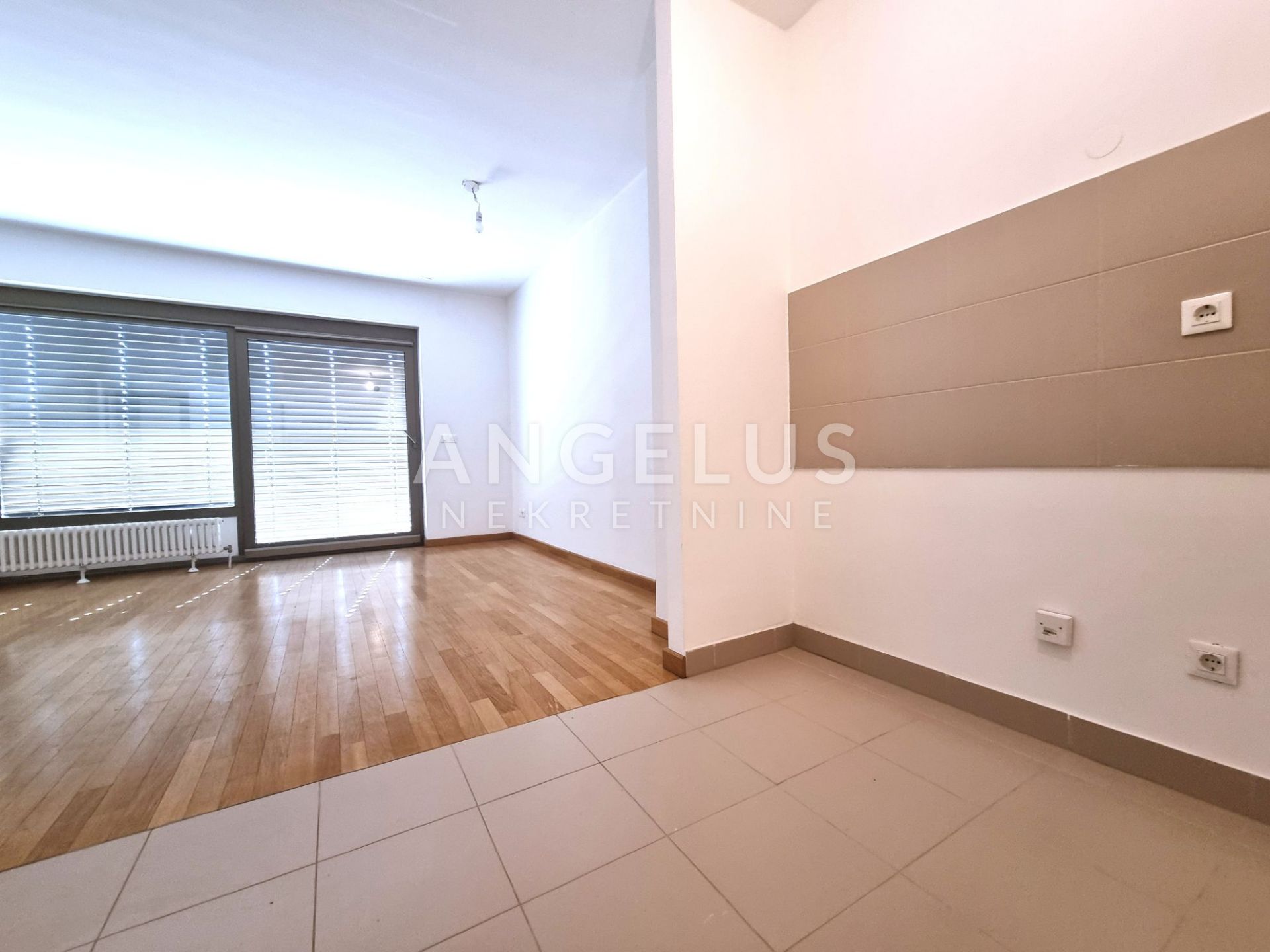 Commerciale In vendita - Grad Zagreb Središće