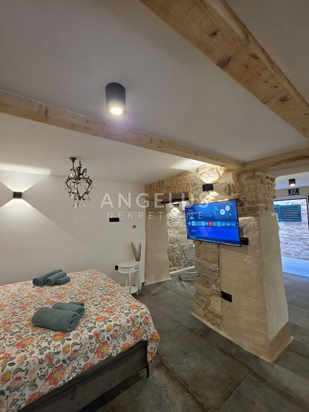 House For sale - Splitsko-dalmatinska Kaštel Stari