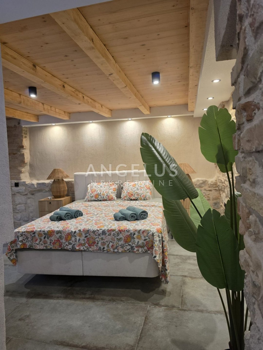 House For sale - Splitsko-dalmatinska Kaštel Stari