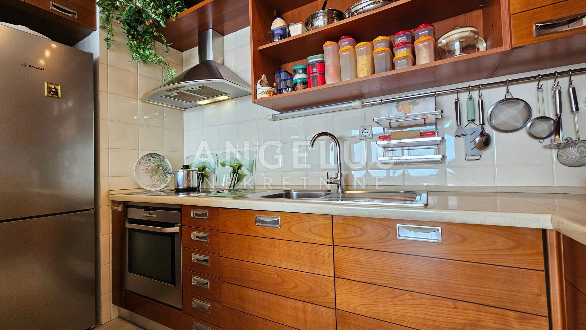 Flat For sale - Splitsko-dalmatinska Žnjan
