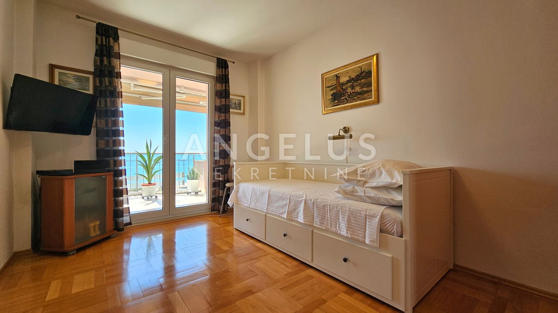 Flat For sale - Splitsko-dalmatinska Žnjan