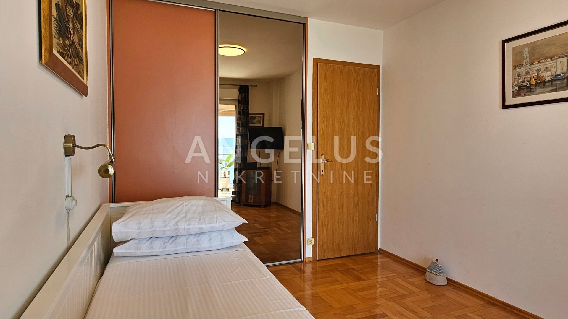 Flat For sale - Splitsko-dalmatinska Žnjan