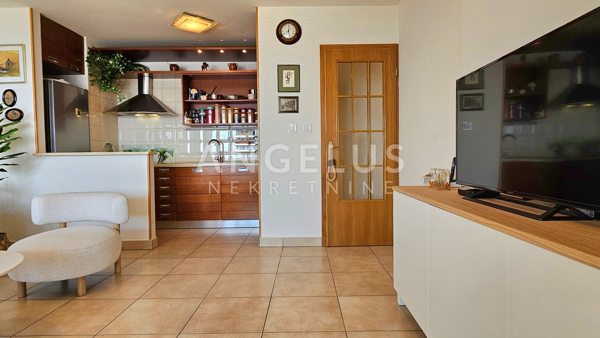 Flat For sale - Splitsko-dalmatinska Žnjan
