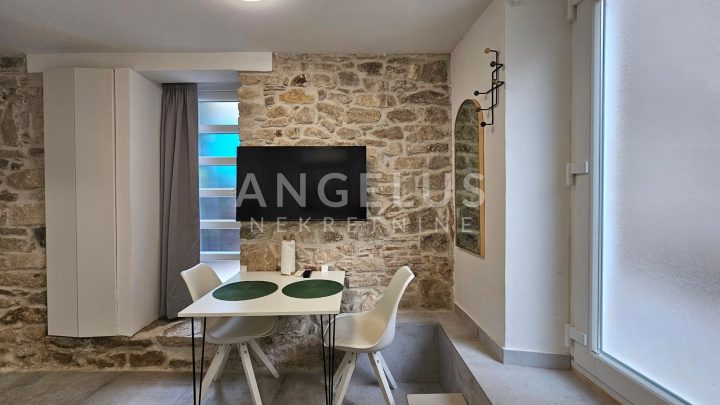 Appartement à louer 15 m² – Split