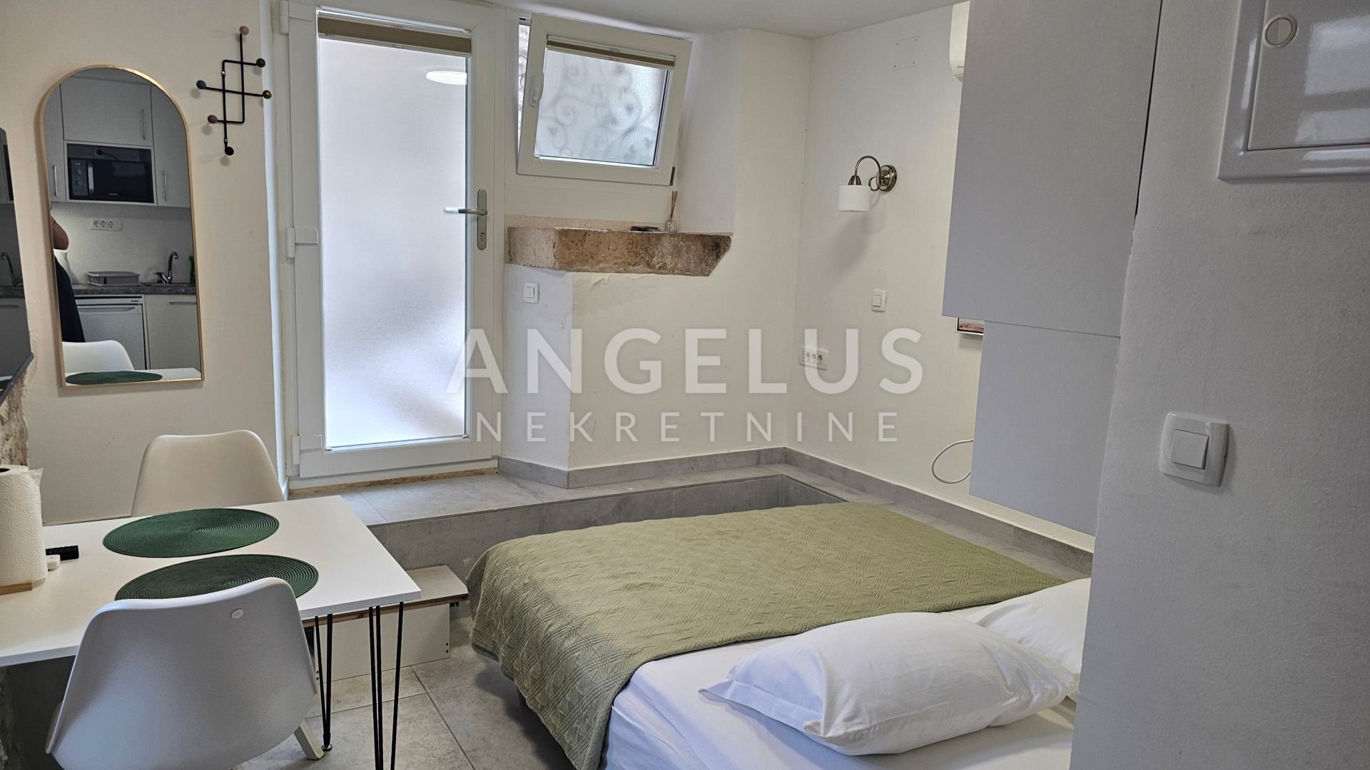 Appartement À louer - Splitsko-dalmatinska Varoš