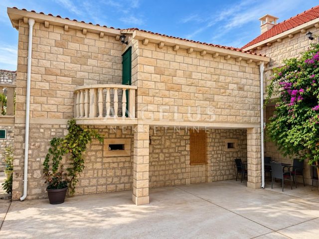 Dom na predaj 345 m² – Split