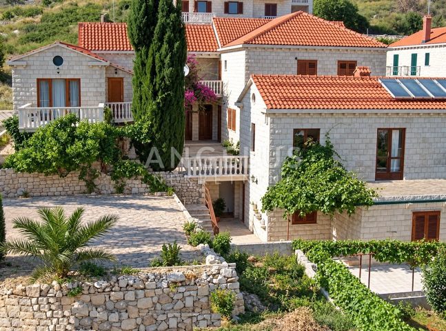 Haus zu verkaufen 345 m² – Split