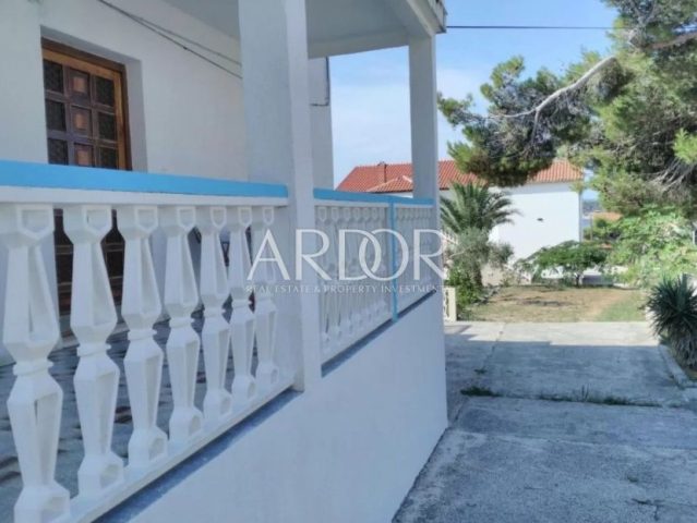 Haus Zu verkaufen - Primorsko-goranska Barbat Na Rabu - foto 2/33