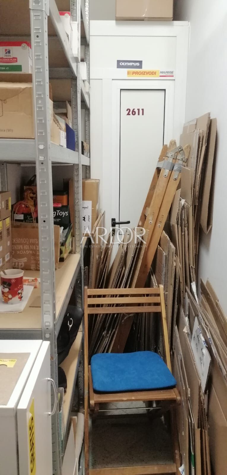 Poslovni prostor Na prodaju -  Stari Grad