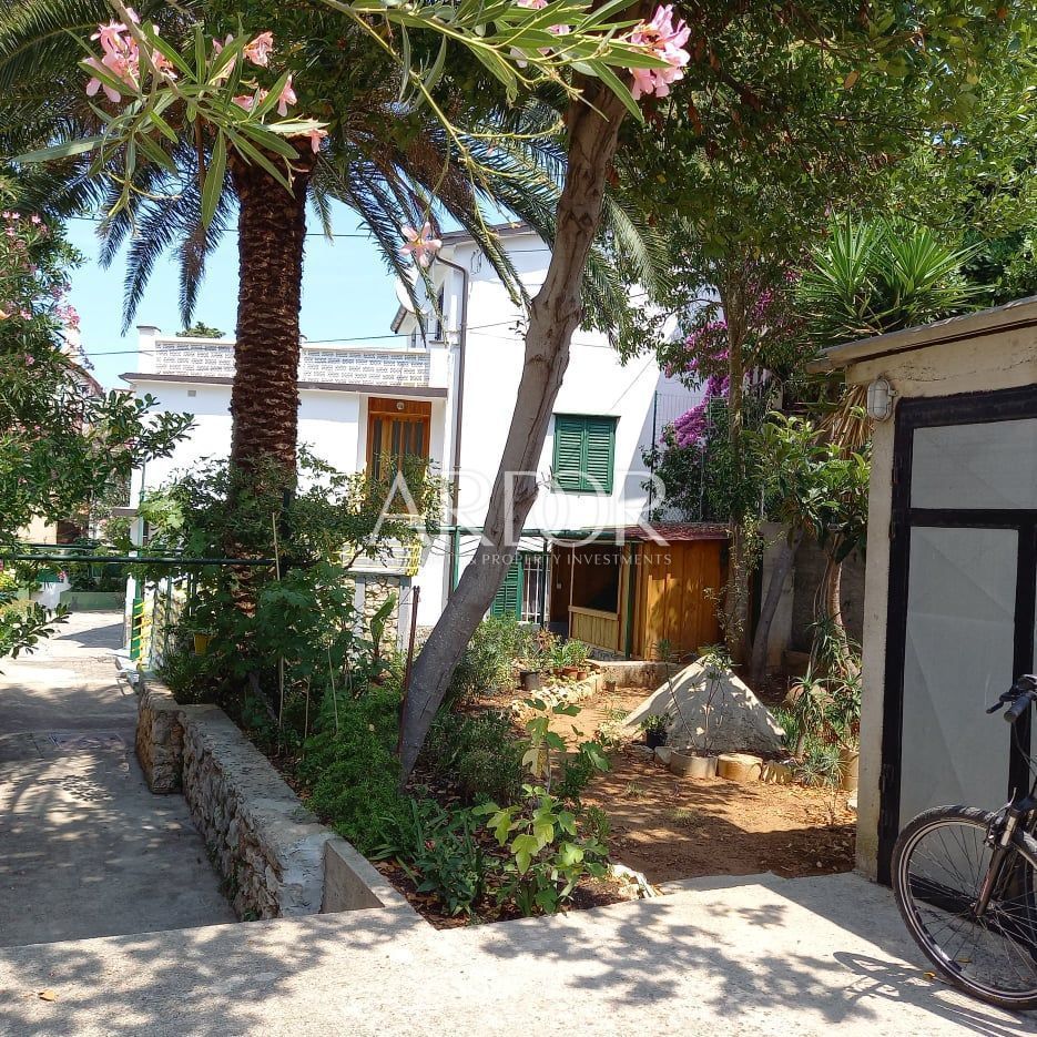 Kuća Na prodaju -  Mali Lošinj