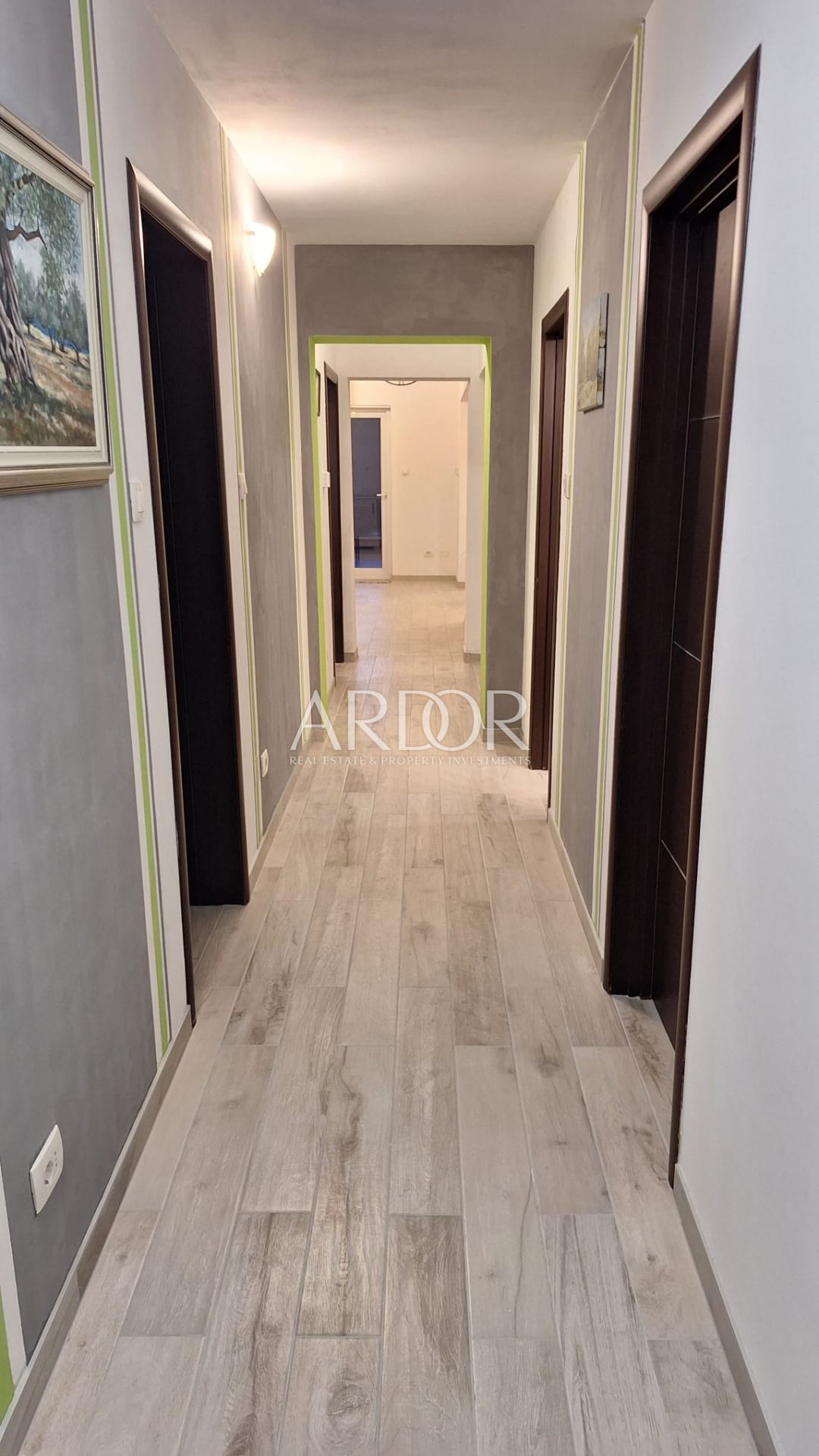 Apartment Zu verkaufen -  Brešca
