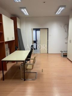 Gewerbefläche Zu verkaufen Rijeka