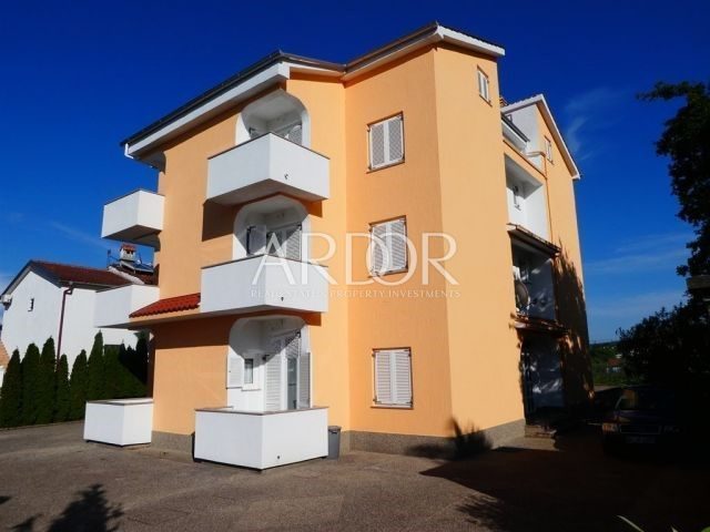 Haus zu verkaufen 611 m² – Malinska-Dubašnica