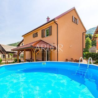 Haus Zu verkaufen - Karlovačka Jasenak - foto 1/22