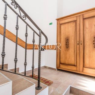 Haus Zu verkaufen - Karlovačka Jasenak