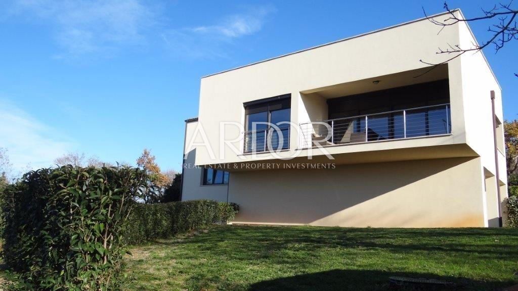 Casa In vendita - Poreč - foto 1/11