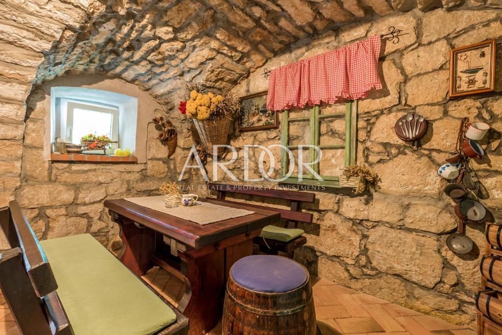Kuća Na prodaju -  Tribalj