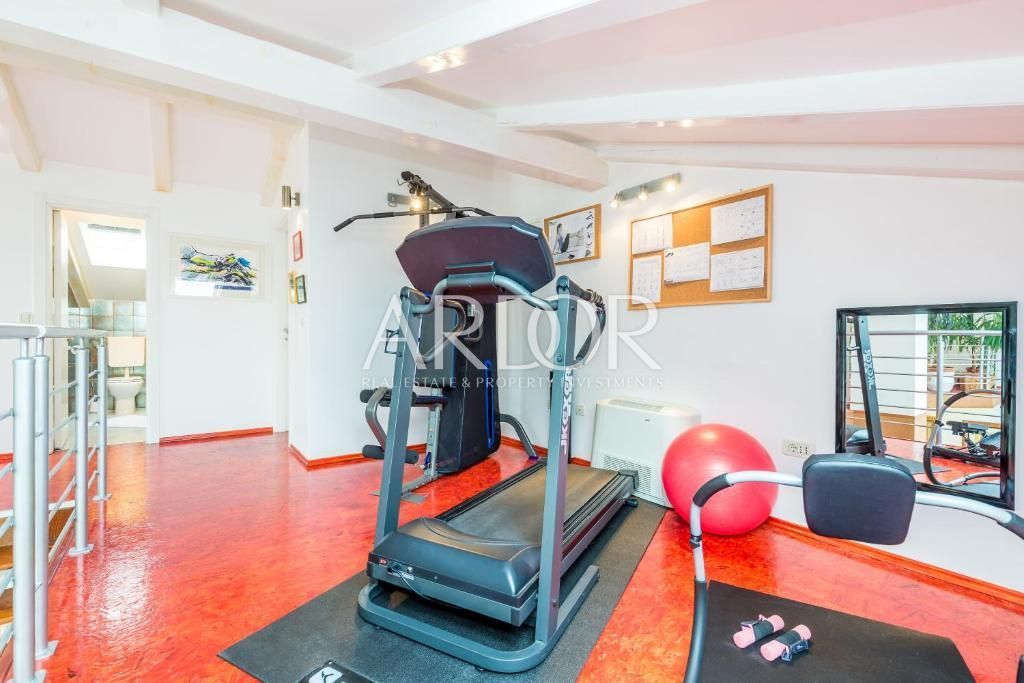 Apartma Naprodaj - Primorsko-goranska Opatija - Centar
