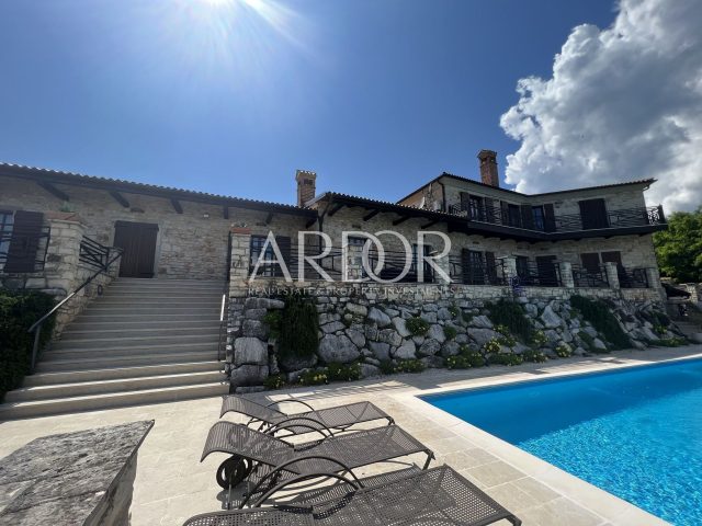 House for sale 500 m² – Vižinada